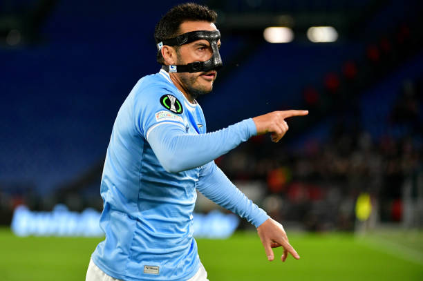 对他的执裁 对他的执裁